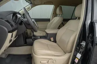 Toyota Land Cruiser, 2.8, 130 kW, diesel, automatic, four-wheel drive