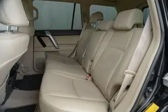 Toyota Land Cruiser, 2.8, 130 kW, diesel, automatic, four-wheel drive