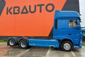 DAF XF 530 6x2, 390 kW, diesel, automatic