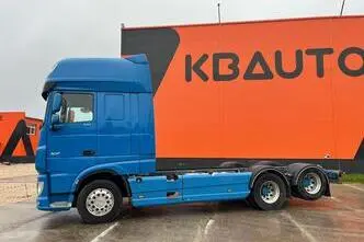DAF XF 530 6x2, 390 kW, diesel, automatic