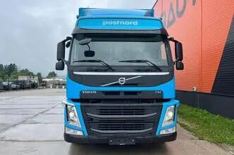 Volvo FM 330 4x2, 250 kW, diesel, automatic