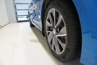 Škoda Enyaq, 77 kW, elekter, automaat, nelikvedu