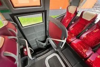Isuzu Visigo 4x2, 6.7, 182 kW, diisel, automaat, tagavedu