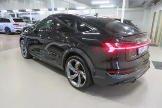 Audi e-tron, 226 kW, elekter, automaat, nelikvedu