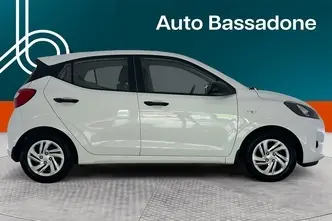Hyundai i10, 1.0, 49 kW, petrol, manual, front-wheel drive