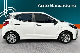 Hyundai i10, 1.0, 49 kW, petrol, manual, front-wheel drive