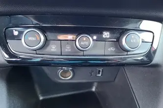 Opel Corsa, elekter, automaat, esivedu