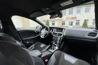 Volvo V40, 2.0, 88 kW, diesel, manual, front-wheel drive