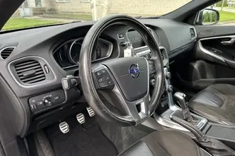 Volvo V40, 2.0, 88 kW, diesel, manual, front-wheel drive