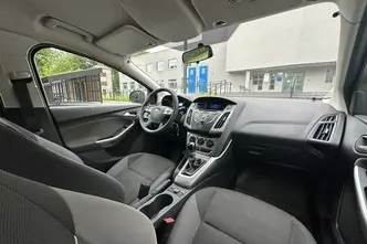 Ford Focus, 1.6, 77 kW, bensiin, manuaal, esivedu