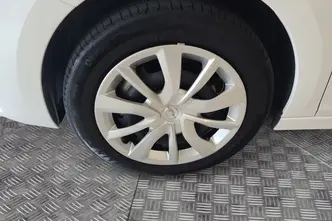 Opel Corsa, elekter, automaat, esivedu