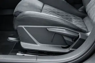 Audi RS3, 2.5, 295 kW, bensiin, automaat, nelikvedu