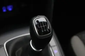 Hyundai Kona, 1.0, 88 kW, bensiin, manuaal, esivedu