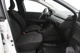 Dacia Sandero, 1.0, 49 kW, бензин, механическая, передний привод