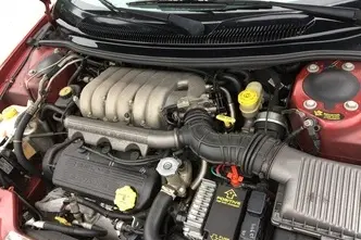 Chrysler Stratus, 2.5, 120 kW, bensiin, automaat, esivedu