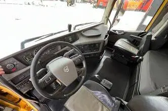 Volvo FH 540 8x4*4, 405 kW, diisel, automaat