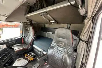 Volvo FH 540 8x4*4, 405 kW, diisel, automaat