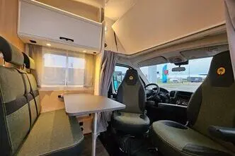 Sunlight A60, 2.2, 103 kW, дизель, автомат, передний привод