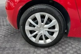 Opel Corsa, elekter, automaat, esivedu