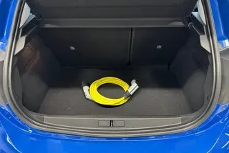 Opel Corsa, elekter, automaat, esivedu