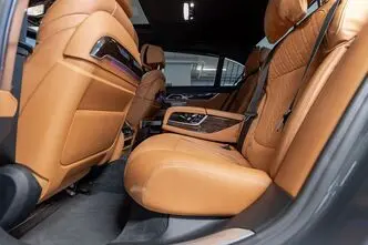 BMW 730, 3.0, 195 kW, diisel, automaat, nelikvedu