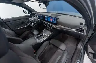 BMW 320, 2.0, hybrid, automatic, four-wheel drive