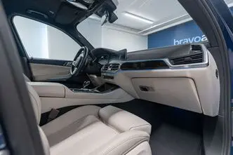 BMW X5, 3.0, 210 kW, plug-in hybrid, automatic, four-wheel drive