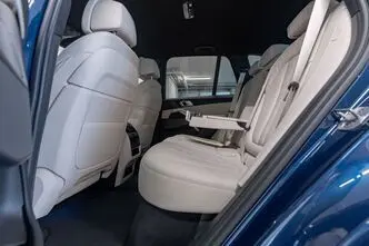BMW X5, 3.0, 210 kW, plug-in hybrid, automatic, four-wheel drive