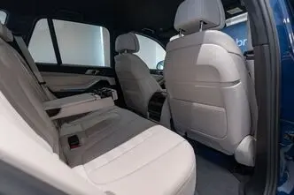 BMW X5, 3.0, 210 kW, plug-in hybrid, automatic, four-wheel drive