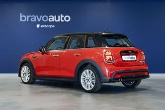 MINI Cooper, 1.5, 100 kW, bensiin, automaat, esivedu