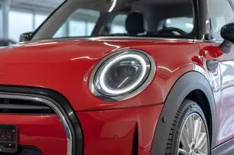 MINI Cooper, 1.5, 100 kW, bensiin, automaat, esivedu