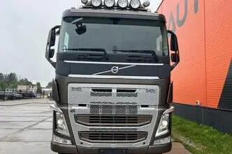 Volvo FH 540 6x4, 405 kW, diesel, automatic