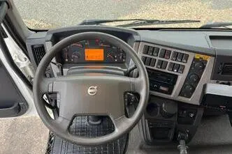 Volvo FL 280 4x2, 210 kW, diesel, automatic