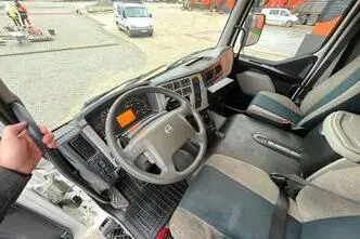 Volvo FL 280 4x2, 210 kW, diesel, automatic