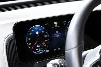 Mercedes-Benz EQC, 135 kW, электричество, автомат, полный привод