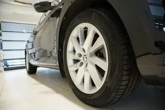 Škoda Superb, 1.5, 110 kW, бензин, автомат, передний привод