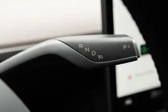 Tesla Model 3, 324 kW, electric, automatic, four-wheel drive