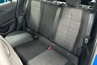 Opel Corsa, elekter, automaat, esivedu