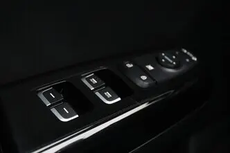 Kia Sportage, 1.6, 100 kW, hybrid, manual, front-wheel drive