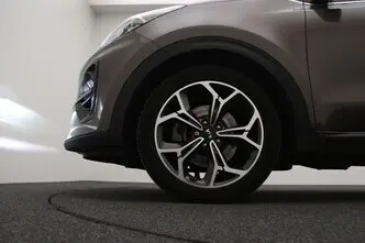 Kia Sportage, 1.6, 100 kW, hybrid, manual, front-wheel drive