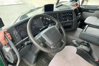 Volvo FM 460 8x4*4, 345 kW, diisel, automaat