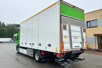 Volvo FM330, 250 kW, diesel, automatic