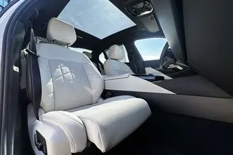 BMW 550, 3.0, 230 kW, plug-in hybrid, automatic, four-wheel drive