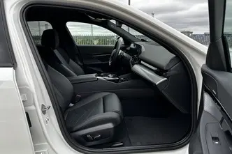 BMW 520, 2.0, 145 kW, hybrid, automatic, four-wheel drive