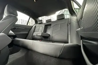 BMW 520, 2.0, 145 kW, hybrid, automatic, four-wheel drive