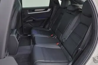 Porsche Cayenne, 3.0, 224 kW, pistikhübriid, automaat, nelikvedu