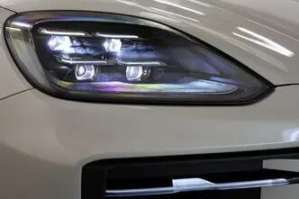 Porsche Cayenne, 3.0, 224 kW, pistikhübriid, automaat, nelikvedu