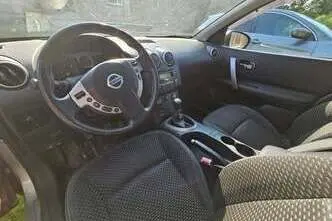 Nissan Qashqai, 1.5, 78 kW, diesel, manual, front-wheel drive