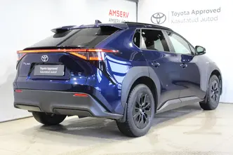 Toyota bZ4X, 73 kW, electric, front-wheel drive