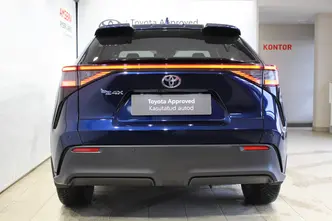Toyota bZ4X, 73 kW, electric, front-wheel drive